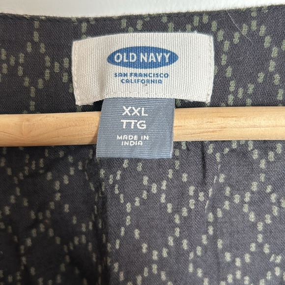 3/4 Sleeve Blouse - Picture 4 of 5